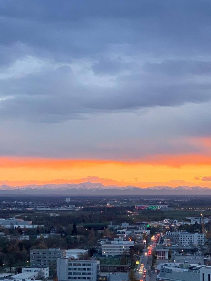 Great City View I 26 Floor I Netflix And Boxspringbed Augsburg Exterior foto